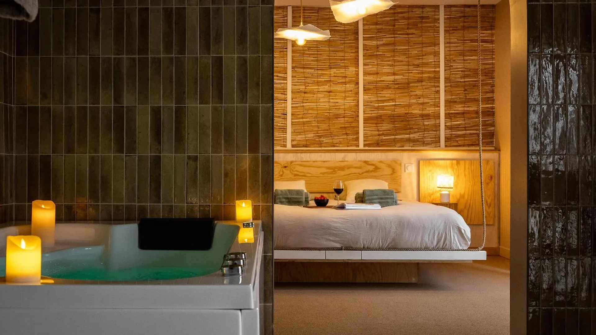 Love Room Suite Bali - Auray En Bretagne Brech